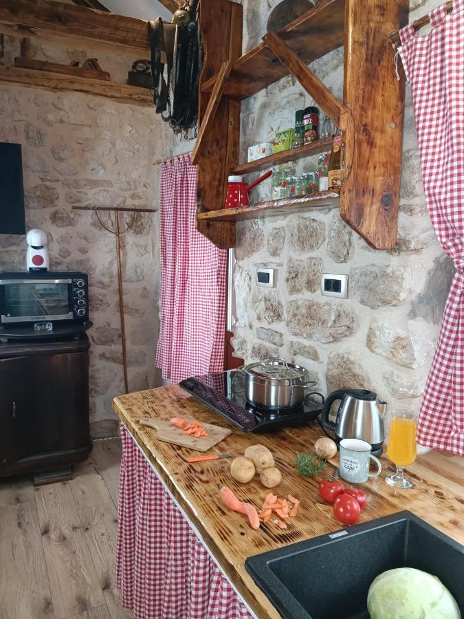 The Old Stable 1861 Vila Imotski Exterior foto