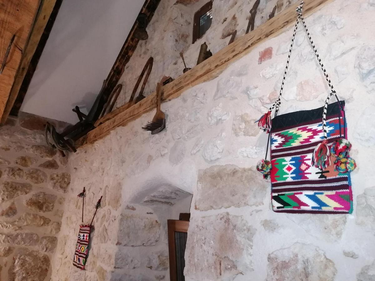 The Old Stable 1861 Vila Imotski Exterior foto
